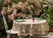 Gartenecke mit Tisch